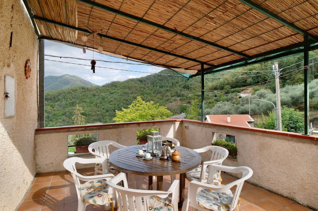 Ca De Baci Apartment Vessalico Exterior photo